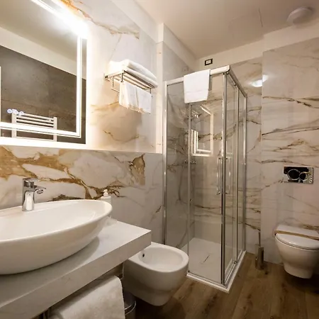 Ai Dogi Hotel 3*