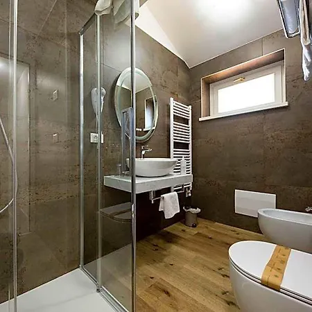 Ai Dogi Hotel 3*