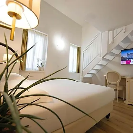 Ai Dogi Hotel